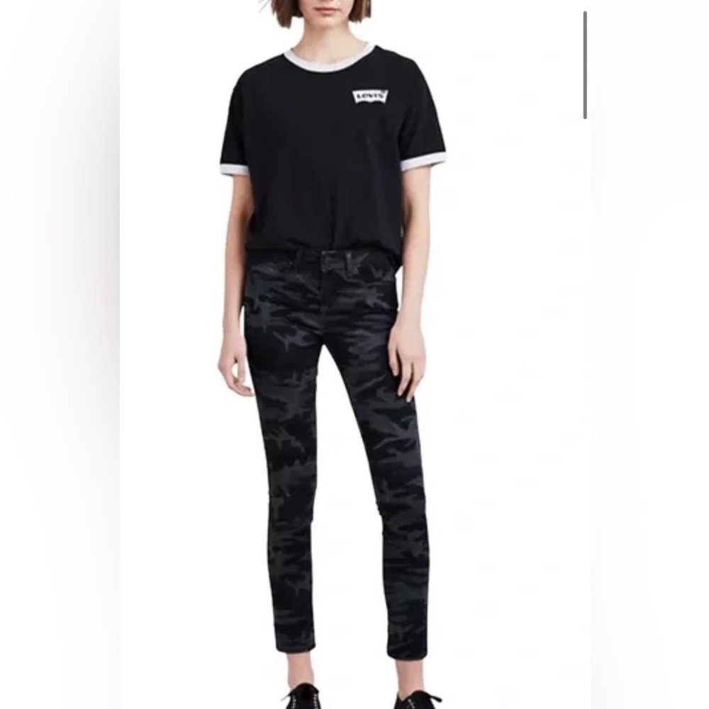 Levi’s CAMO PRINT 711 SKINNY ANKLE WOMEN'S JEANS